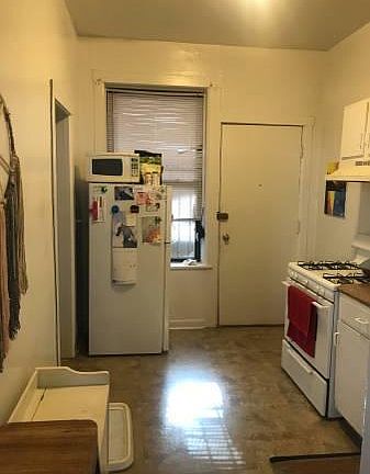 2nd image of 451 W Belmont Ave #35