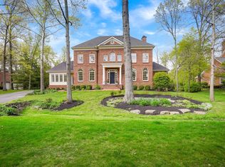 7692 Fenway Rd, New Albany, OH 43054