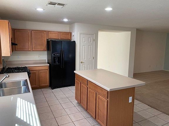 5th image of 13735 E Shadow Pines Ln S