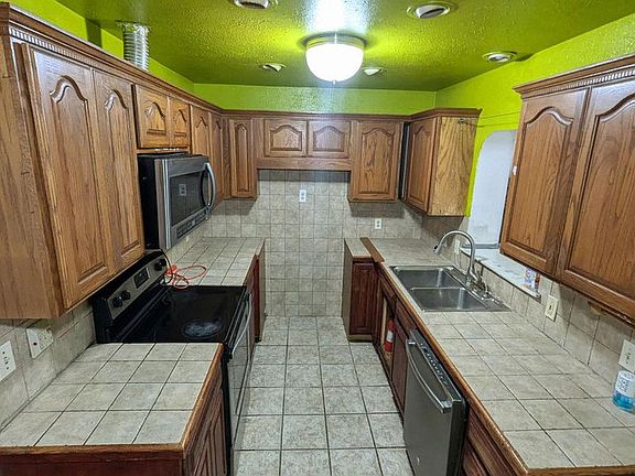 2nd image of 8219 Nola Dr