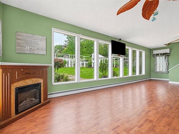 4th image of 331 Hill Rd