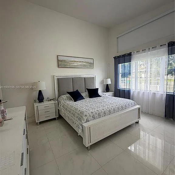 2330 SW 132nd Way — Photo 9