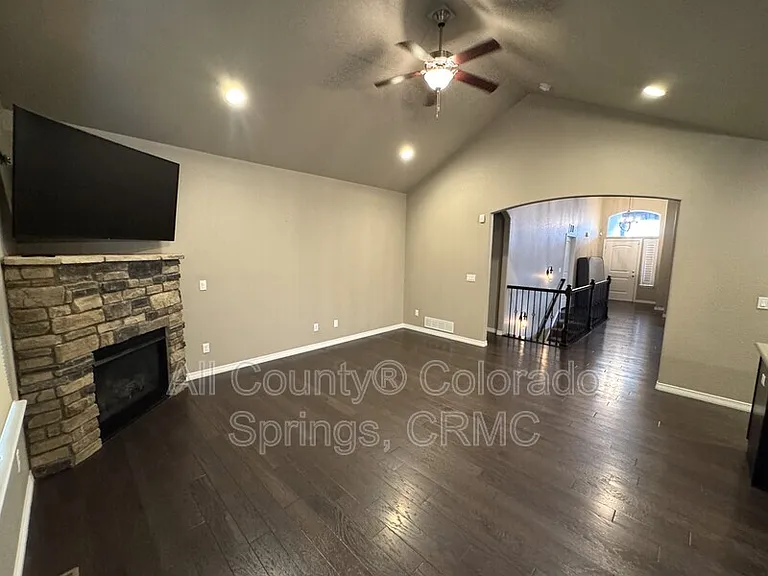 17888 White Marble Dr — Photo 8