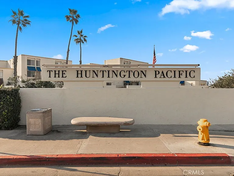711 Pacific Coast Hwy #330 — Photo 23