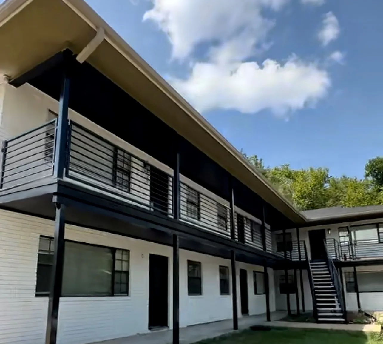 Varsity Hill - 1 — Photo 1