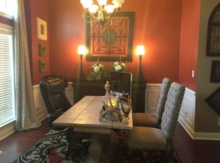119 Sunfest Dr, Deatsville, AL 36022