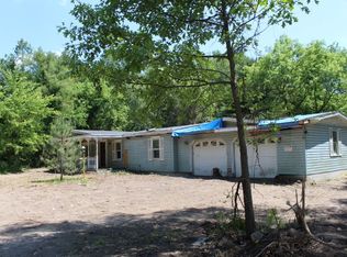 2022 E Willard Rd, Clio, MI 48420