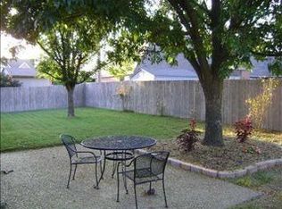 7352 Confederate Cir S, Memphis, TN 38125