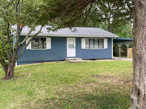 420 W 14th St, Auburn, KS 66402