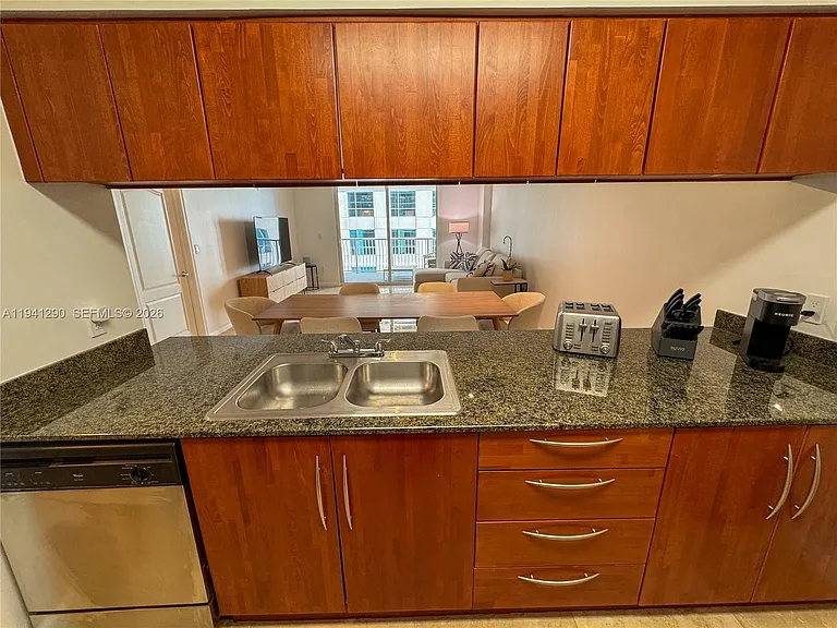 1200 Brickell Bay Dr #1708 — Photo 7