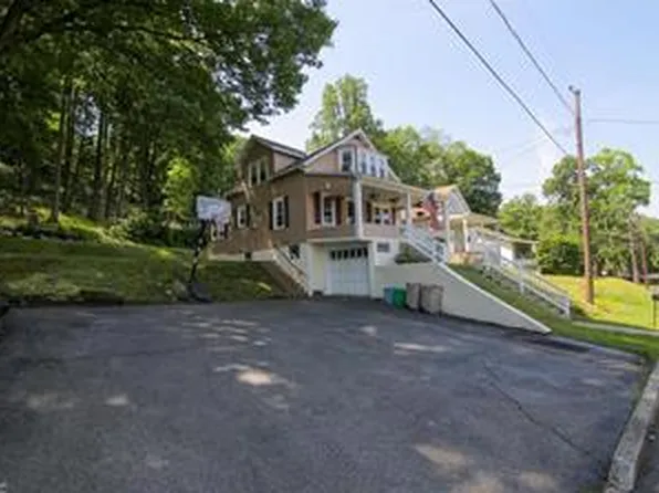 20-26 E Johnston St, Allentown, PA 18103