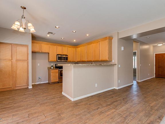 2nd image of 1066 S Sacramento Pl