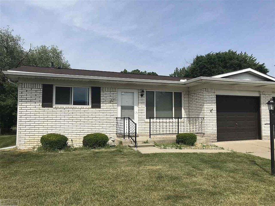 1st image of 28527 Dino Cir #87