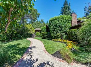 3946 N Peardale Dr, Lafayette, CA 94549