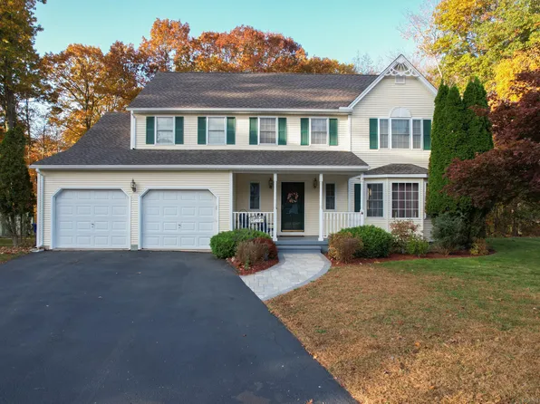 25 Dana Boulevard, Wallingford, CT 06492