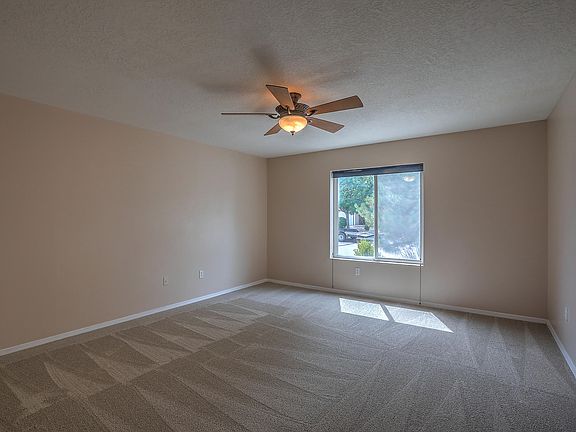 5th image of 10464 Pamplona St NW
