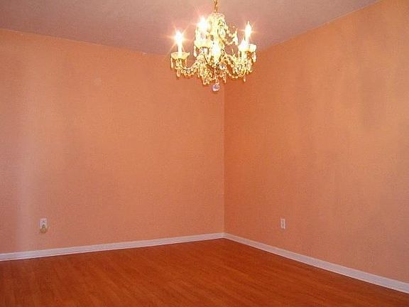 2nd image of 1205 Deepwood Dr