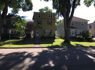 725 8th St N APT 5, Fargo, ND 58102