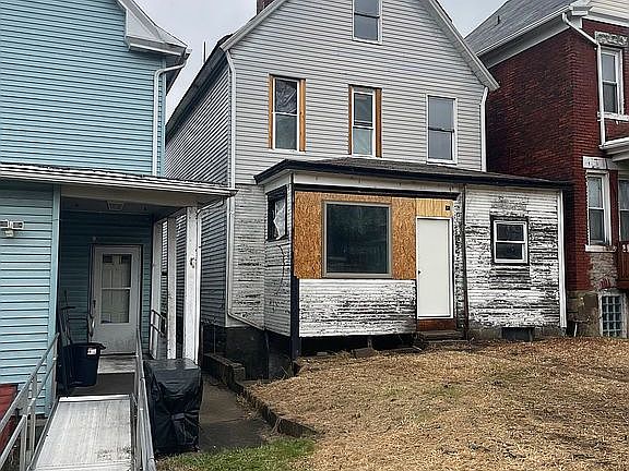 3rd image of 1808 Bailie Ave