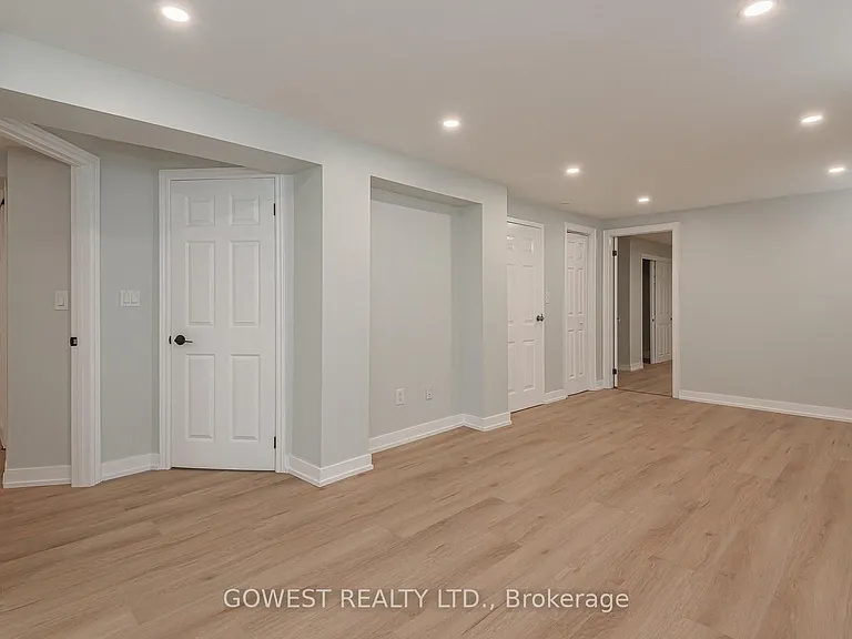 134 Grenadier Rd #4 — Photo 12