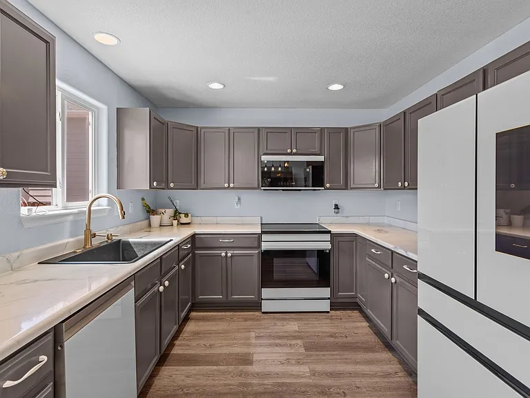 9466 Shinnecock Ct — Photo 7