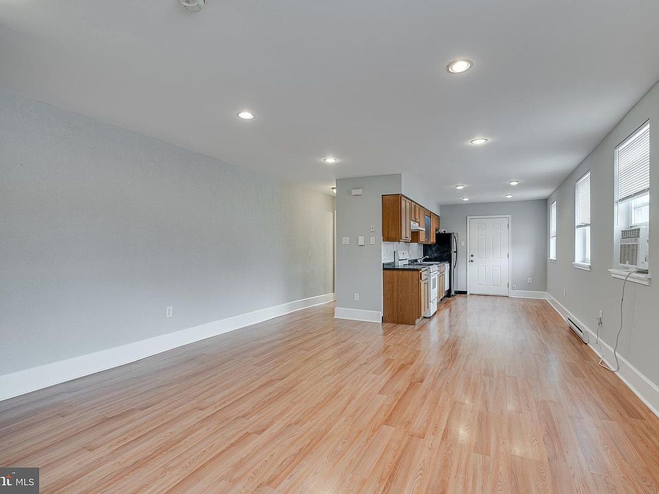 1st image of 1400 S 16th St Floor 2