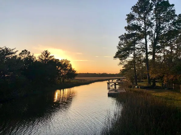 2409 Pristine View Rd, Charleston, SC 29414