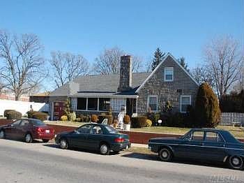 2nd image of 6659 78th St