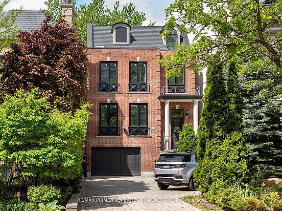 2nd image of 24 Oriole Rd