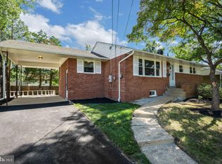 7413 Fairchild Dr, Alexandria, VA 22306