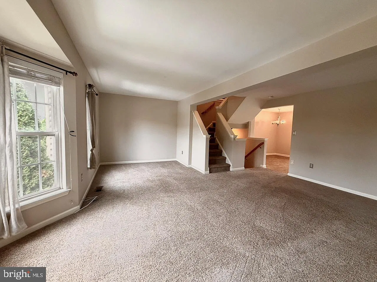 3 bed, 2.0 bath, 1532 sqft, $2,700 — Photo 3