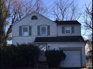 392 Isabella Ave, Irvington, NJ 07111