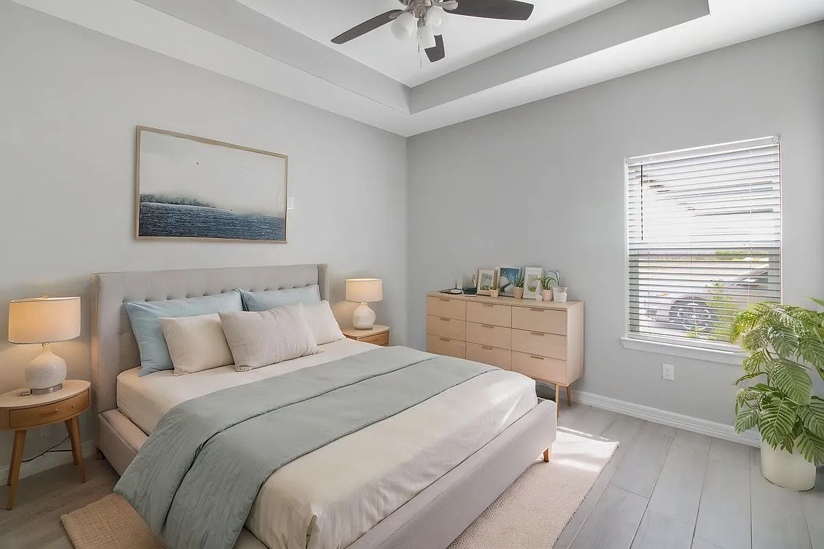 2 bed, 2.0 bath, 1050 sqft, $995 — Photo 4