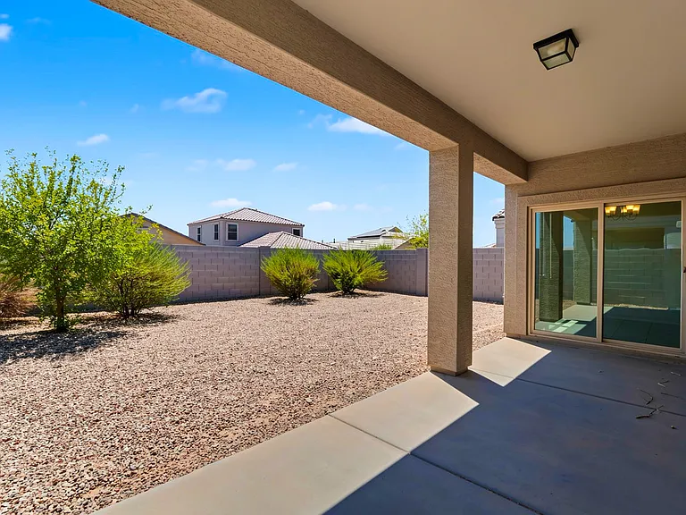 30915 W Amelia Ave — Photo 45