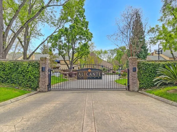 536 Woodside Oaks APT 7, Sacramento, CA 95825