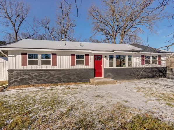 1833 S Sieger Drive, Springfield, MO 65804