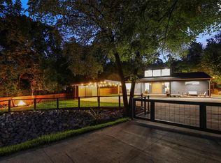 406 S Ravinia Dr, Dallas, TX 75211