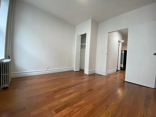 Rented by Compass | media 12