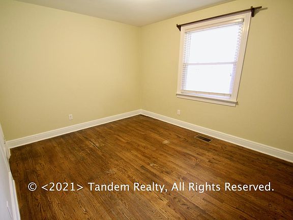 5th image of 321 S 14th St #957218865
