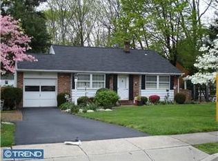 911 Jode Rd, Audubon, PA 19403