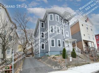 42 Grand St #2, Worcester, MA 01610