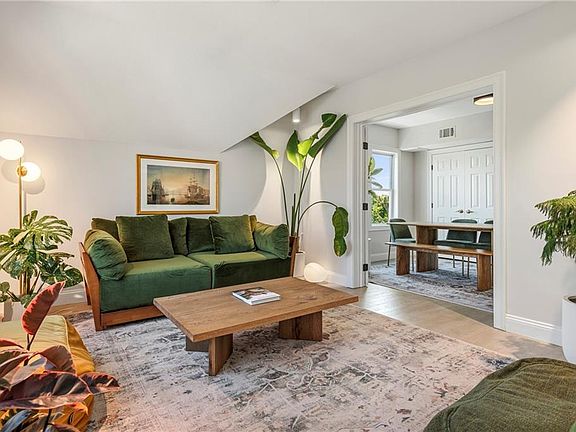 4th image of 331 Williams St #3