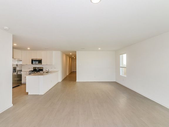 3rd image of 460 San Miguel Creek Dr
