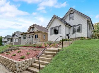 603 S Oak Park Ct, Milwaukee, WI 53214
