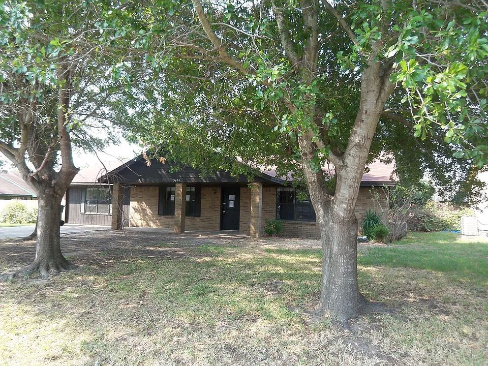 2nd image of 3506 Pecos Ct