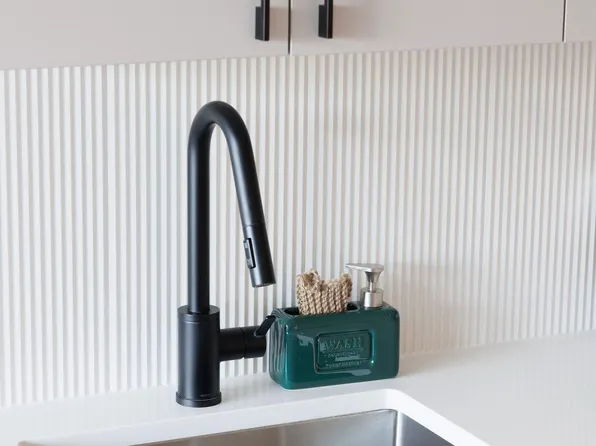 180 Morgan Street image 90 of 140