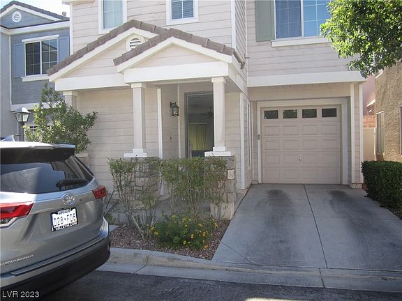 2nd image of 8195 Golden Flowers St