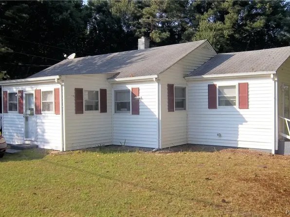 4543 Old Virginia St, Urbanna, VA 23175