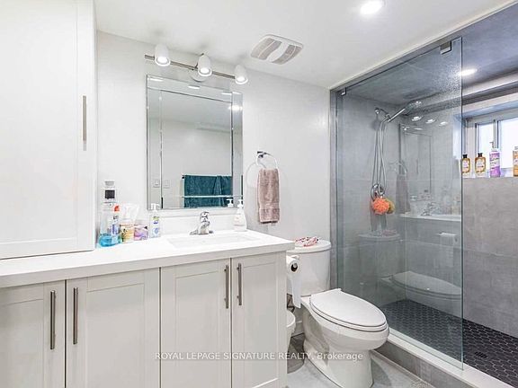 5th image of 84 Peard Rd #3