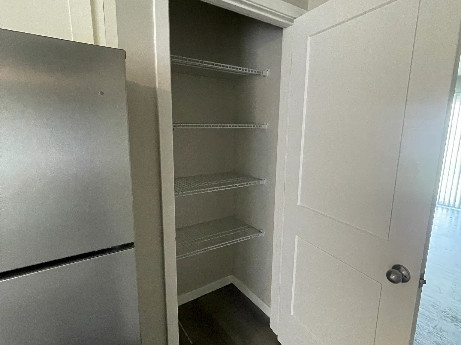 2 bed, 1.5 bath, $1,095 — Photo 4